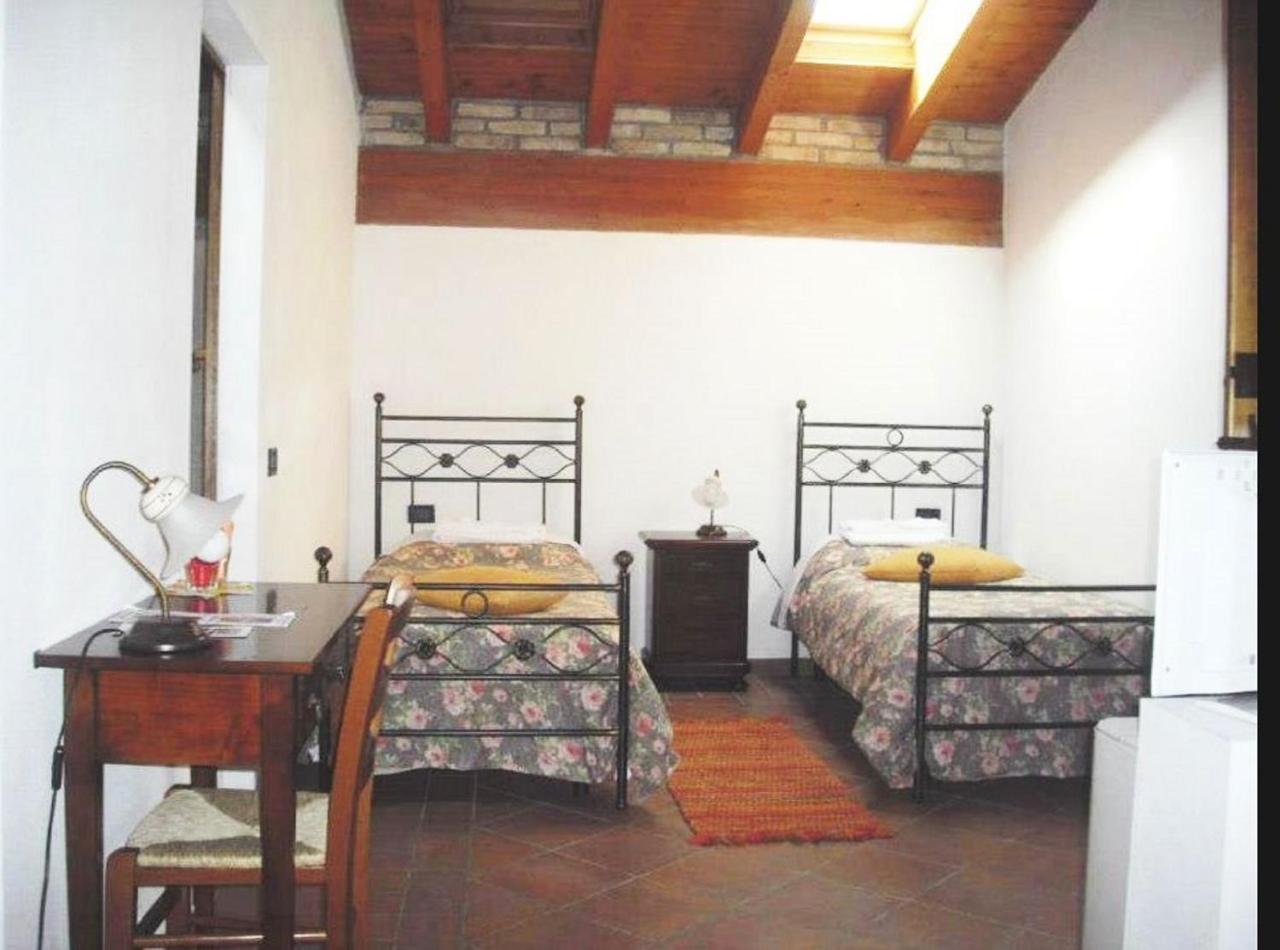 La Garzaga Turismo Rurale Ceresara Extérieur photo