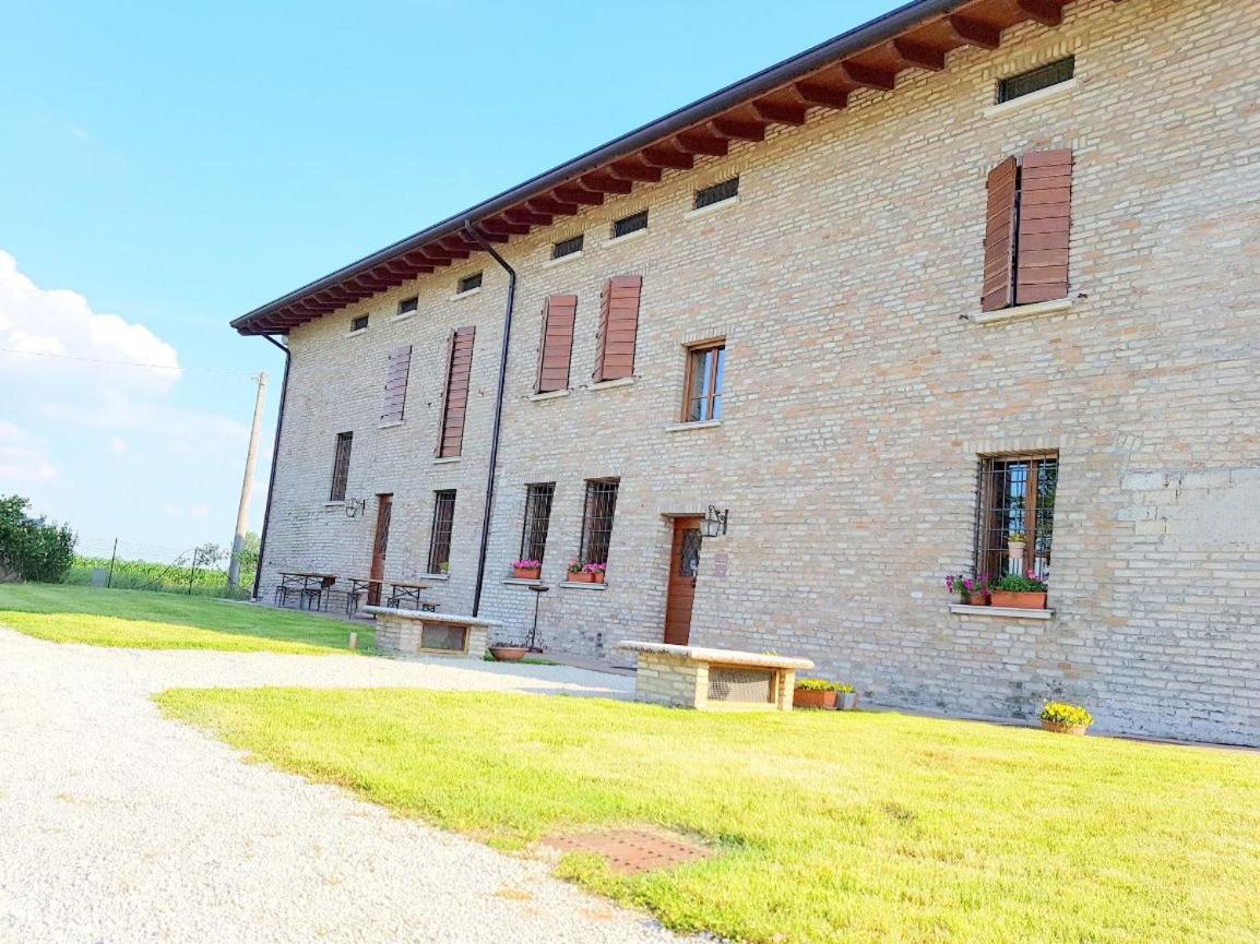 La Garzaga Turismo Rurale Ceresara Extérieur photo